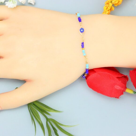 "Elegant & Trendy Bracelet, A Perfect Gift for Women, Thoughtful, EVCH1899 - Picture 8 of 10